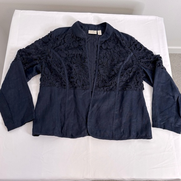 Chico's Navy Blue Linen Jacket Lace Detail size 2/large - Picture 1 of 7